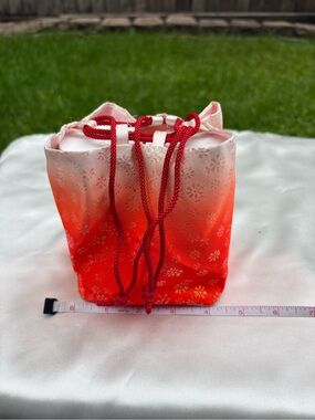 Gradient Red to Pink Drawstring Pouch with Jacquard satin/silk from Japan NWOT